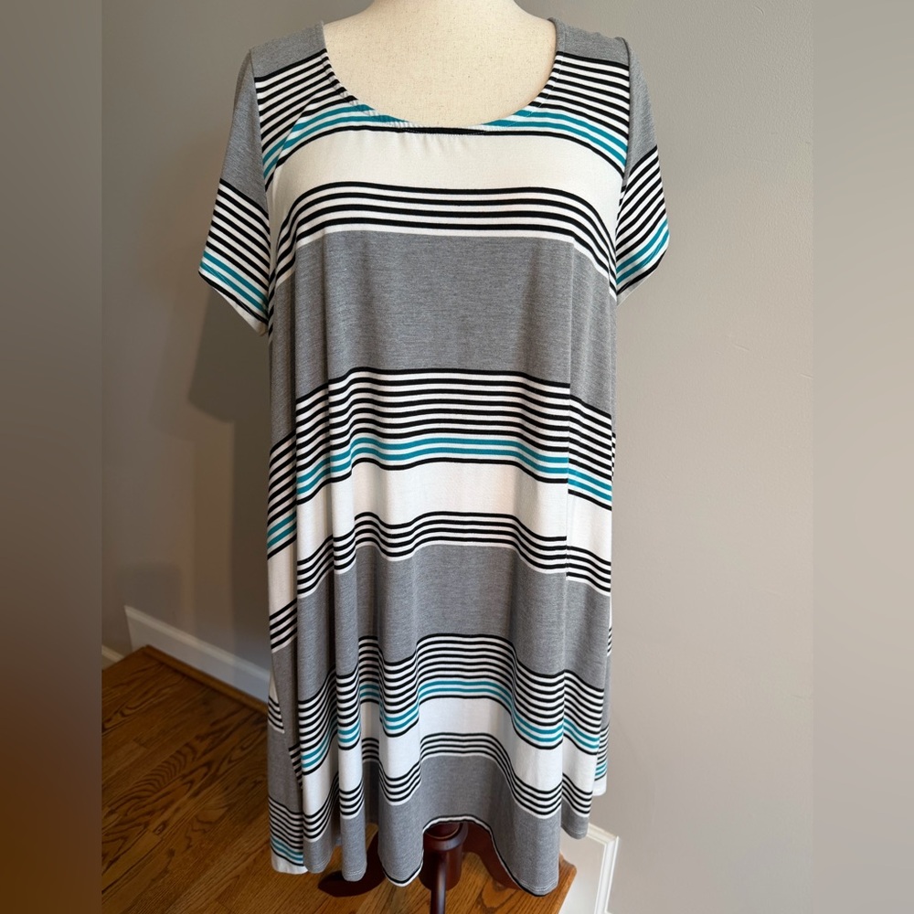 Torrid Gray Swing Dress w/Black,White,Turquoise Stripes-Torrid Size 3 (22-24,3X)